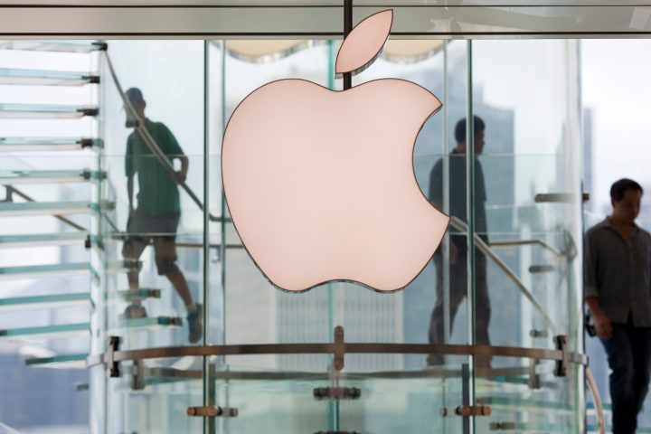 apple-plans-to-invest-in-augmented-reality-following-success-of-pokemon-go