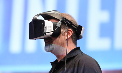 project-alloy-intel-unveils-new-generation-of-wireless-virtual-reality-goggles