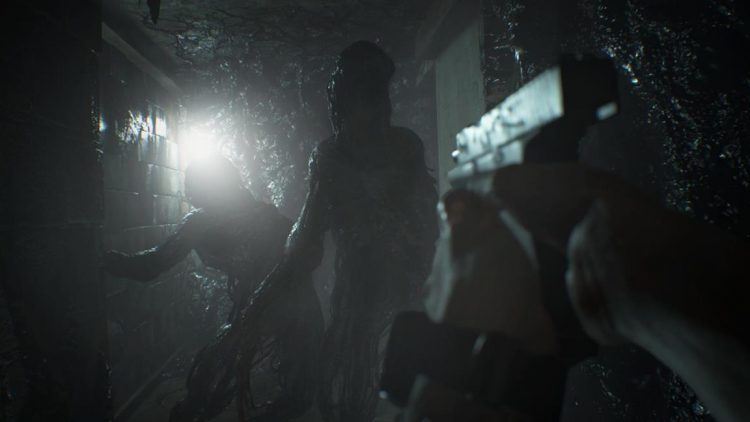 resident-evil-7-gun