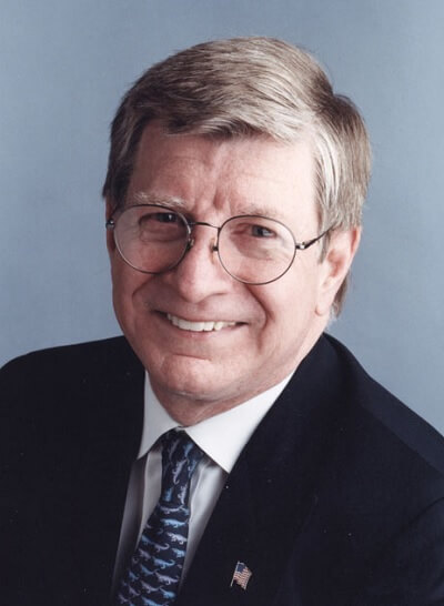 Peter Cuneo is chairman of Uncorporeal Systems.